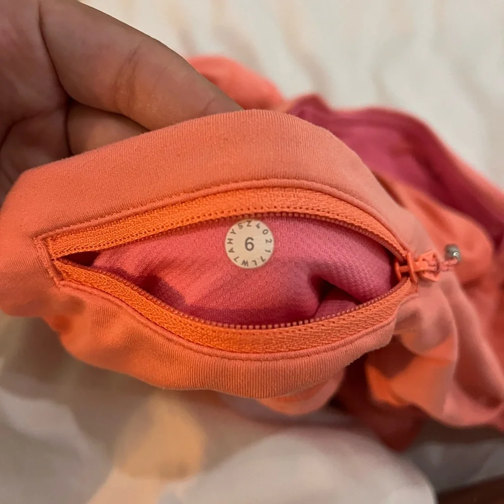 Lululemon Salmon Colored Speed up 4" Inseam - Picture 3 of 3